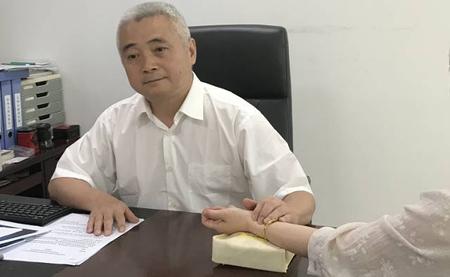 文章附图